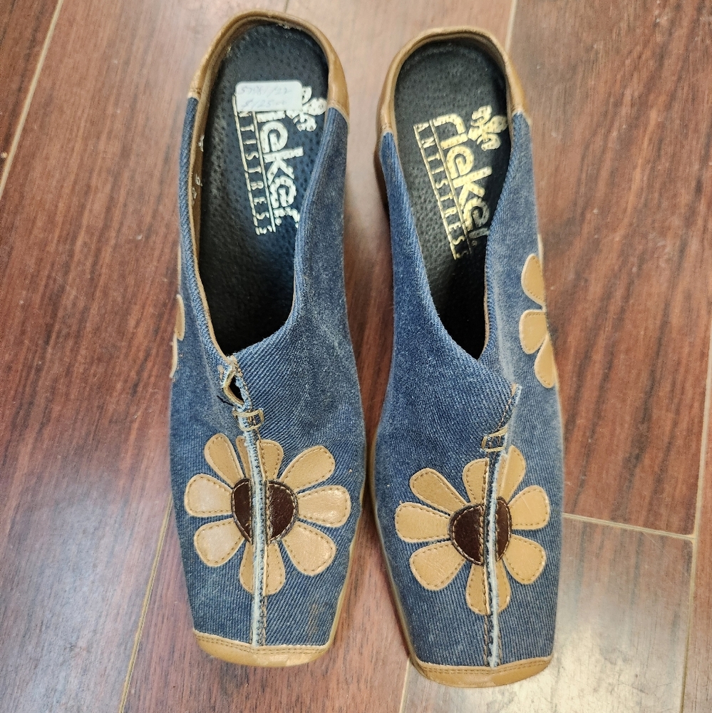 Rieker 37Eu Blue and Brown Floral Flats
